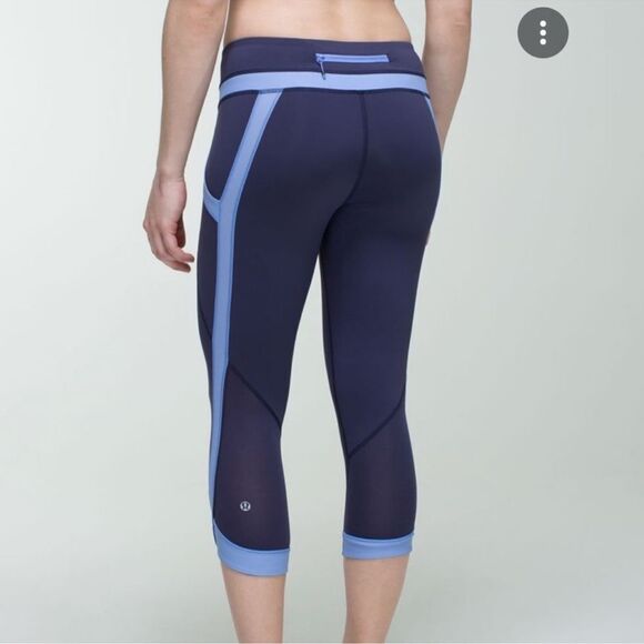 Lululemon Chase me Crop 21” Cadet Blue Lullaby Leggings 4 - Picture 1 of 5